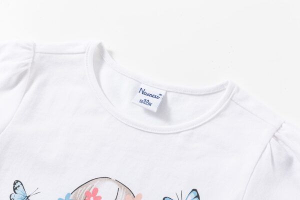 Camiseta Niña Chica Melena de Newness | Estilo Juvenil y Divertido para Pequeñas - Imagen 3