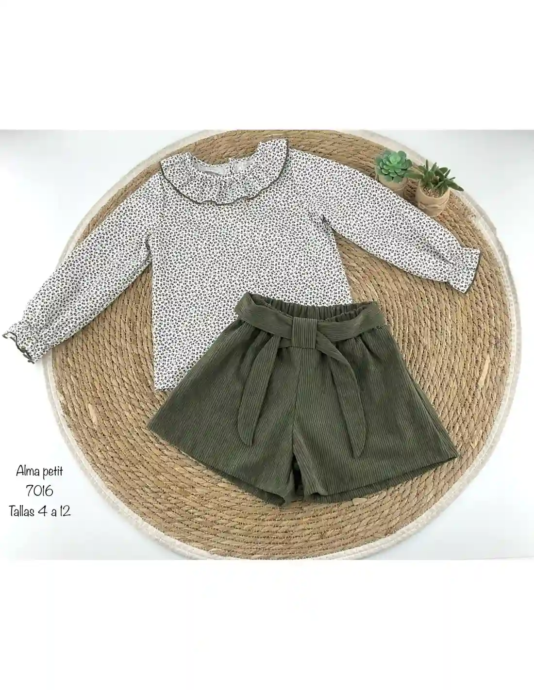 Conjunto de vestir para niña Alma Petit de 2 piezas 2 Conjunto de vestir para niña Alma Petit de 2 piezas - Imagen 2