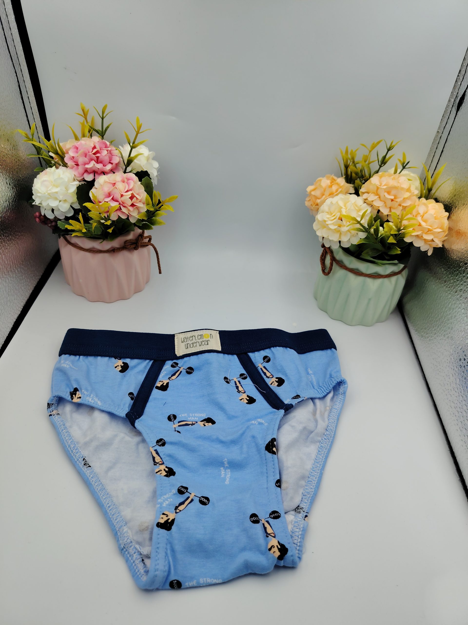 Calzoncillos niño Waterlemon slip y bóxer | Comodidad diaria 6 Calzoncillos niño Waterlemon slip y bóxer | Comodidad diaria