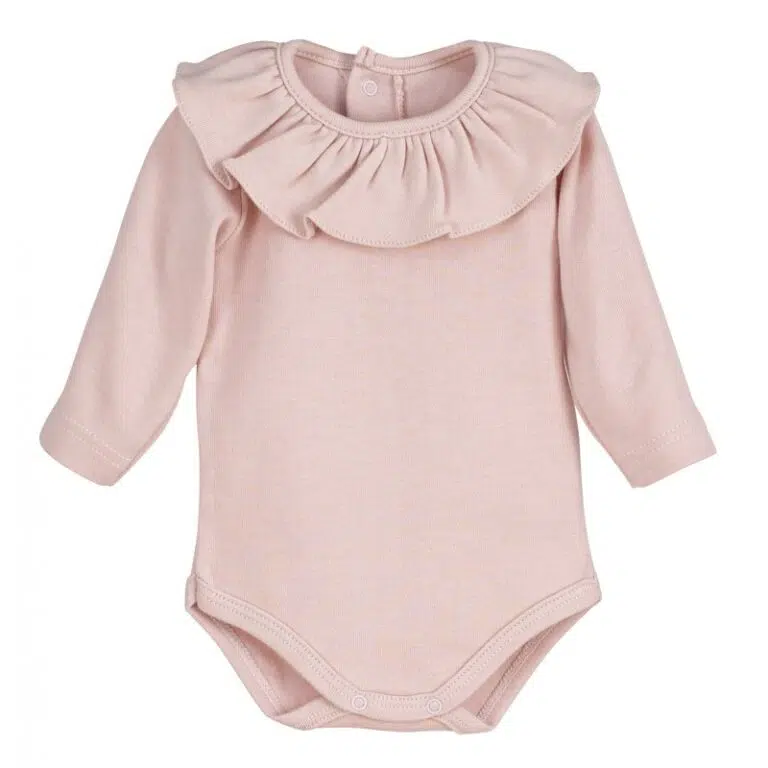 Con qué ropa debe dormir un recién nacido según la temperatura 1 body bebe titan