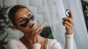 Para qué sirven las mascarillas peel off y cuándo usarlas